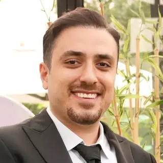 دکتر شهاب رضایی | جراح- دندانپزشک