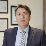 دکتر سینا غیاثی/ شیراز