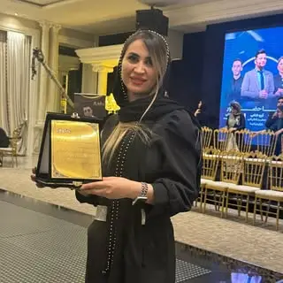 سمیرا نظام آبادی | متخصص کراتین و احیا مو