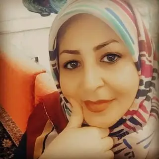 بانو اردستانی/کراتین