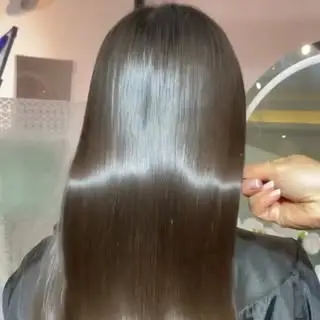 روژان نجفی | متخصص ابریشم سازی شهرری??