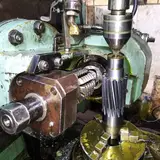 تراشکاری و خدمات سر سیلندر خادمی