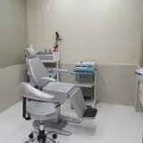 مطب دکتر اکرم فریدنی
