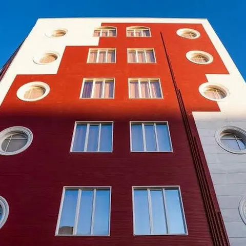 Elay hotel