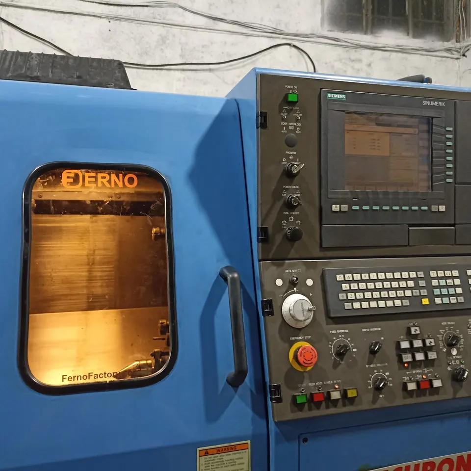 خدمات تراشکاری CNC