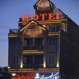 Hasht behesht Hotel