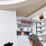 پاکسازی پوست حانیه