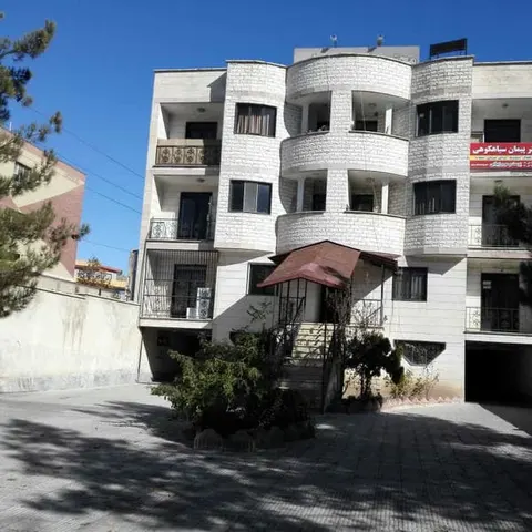 ساختمان پزشکان یاس