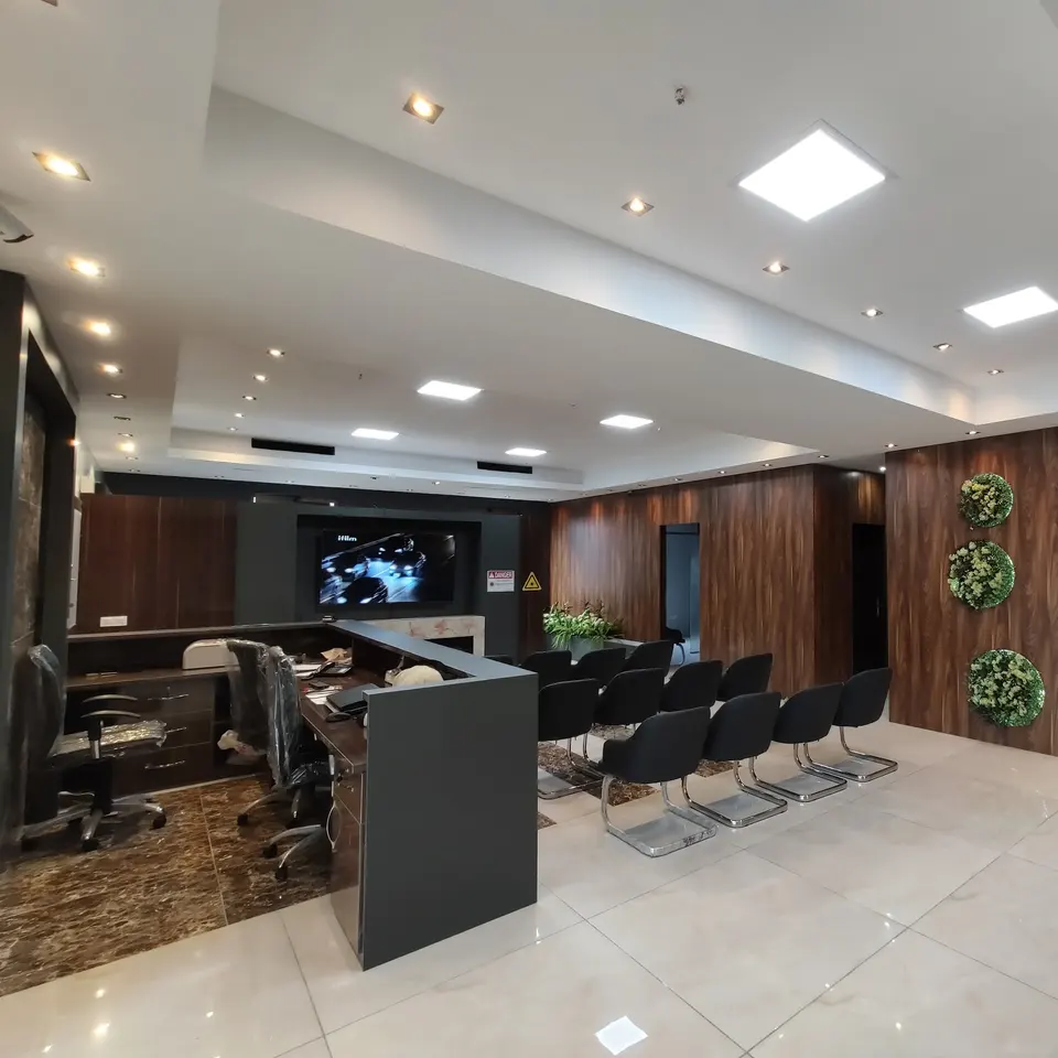 Diamond Clinic كلينيك زيبايي الماس