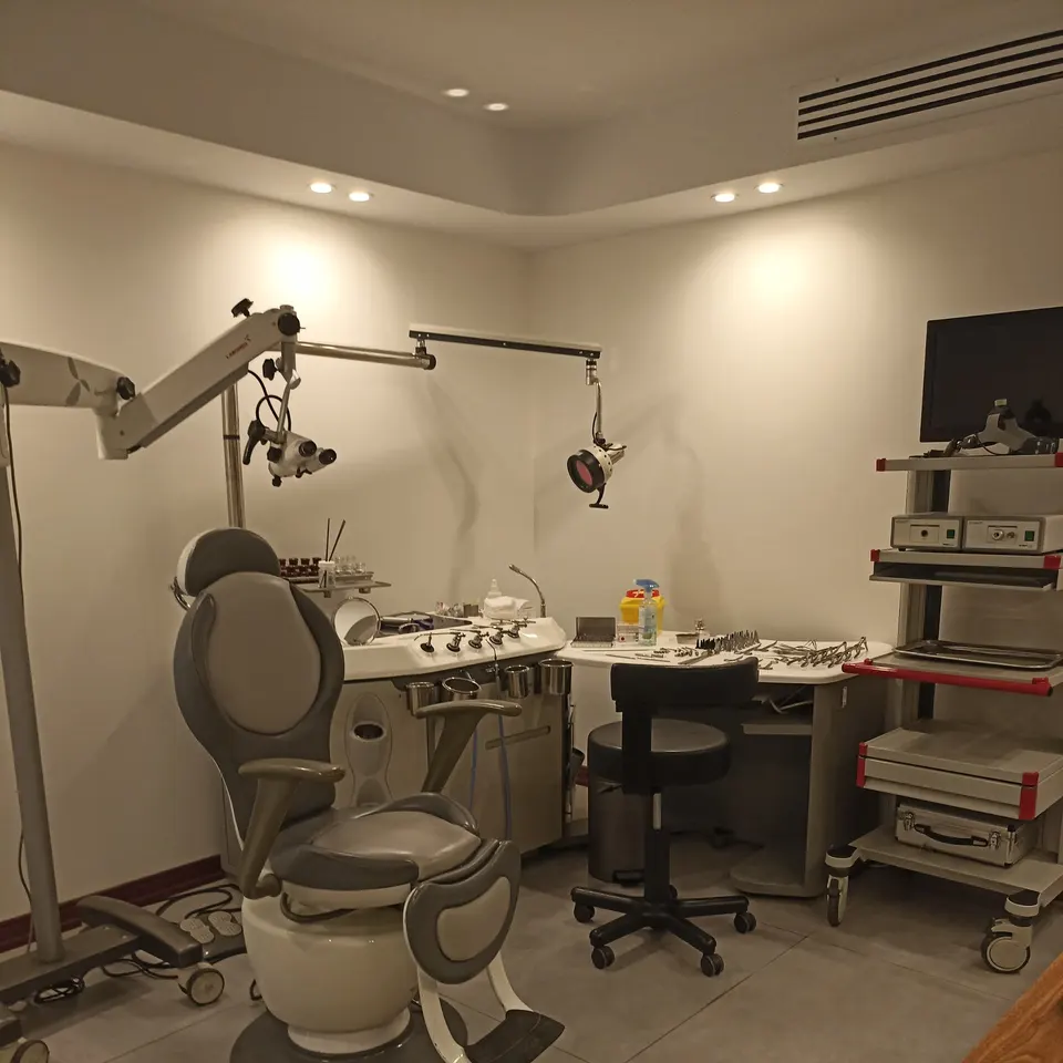 Dr Peyman Boromand