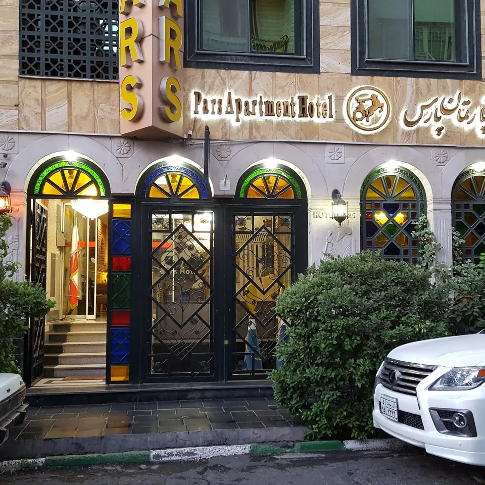 Pars Apartment Hotel