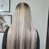 مرکز کراتین زهرا شهریاری