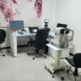 مرکز بینایی سنجی و عینک آلما