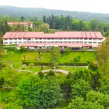 Salar Dareh Hotel