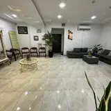 چشم پزشکی دکتر حسین منصوری جراح و متخصص چشم