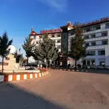 Yasuj Parsian Hotel