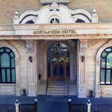 Gostaresh Hotel