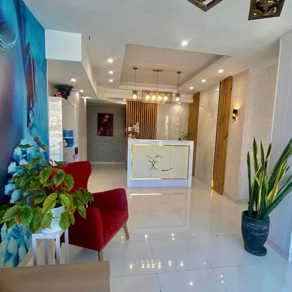 کلینیک زیبایی لاندا