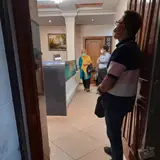 Dr. Fakhraee