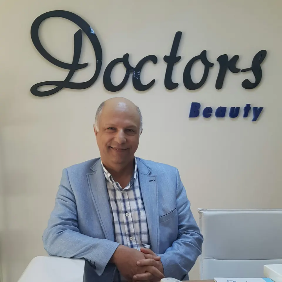 مطب دکتر فرجاد جراح زیبایی بینی و صورت
