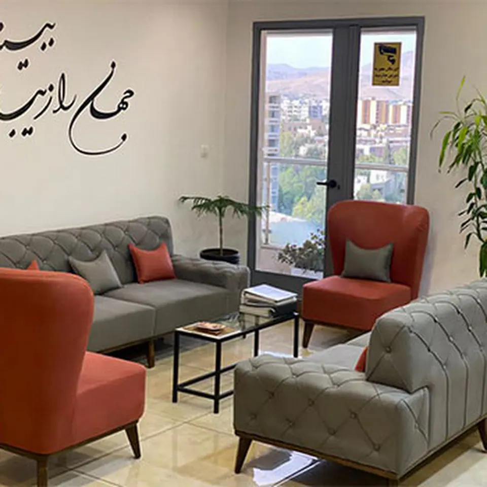 مرکز بینایی‌سنجی و عینک طبی و آفتابی زیّانی