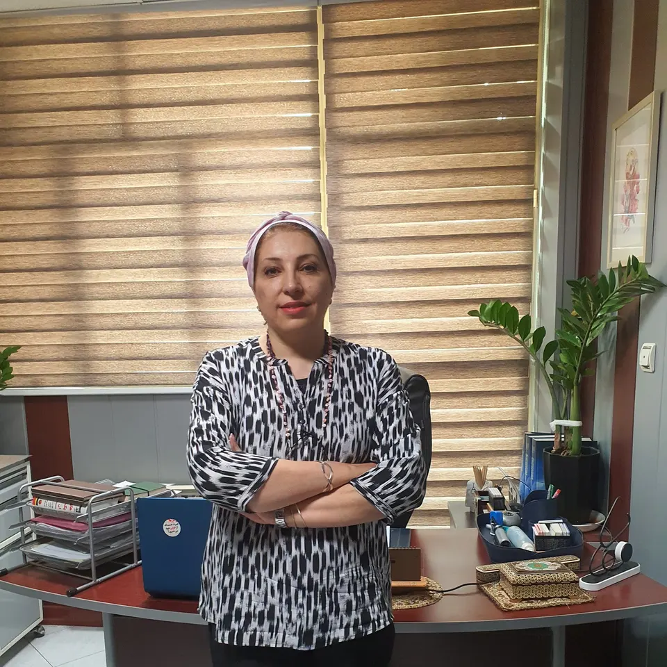 Dr. Vahideh Dortaj