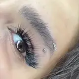 کاشت مژه کرمانشاه
