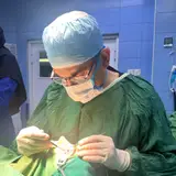کلینیک چشم پزشکی دکتر اولادی