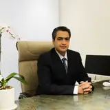 دکتر محمود ناظمیان