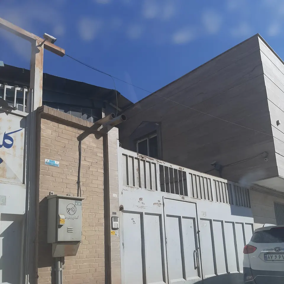 کارخانه شیشه سکوریت تیراژه