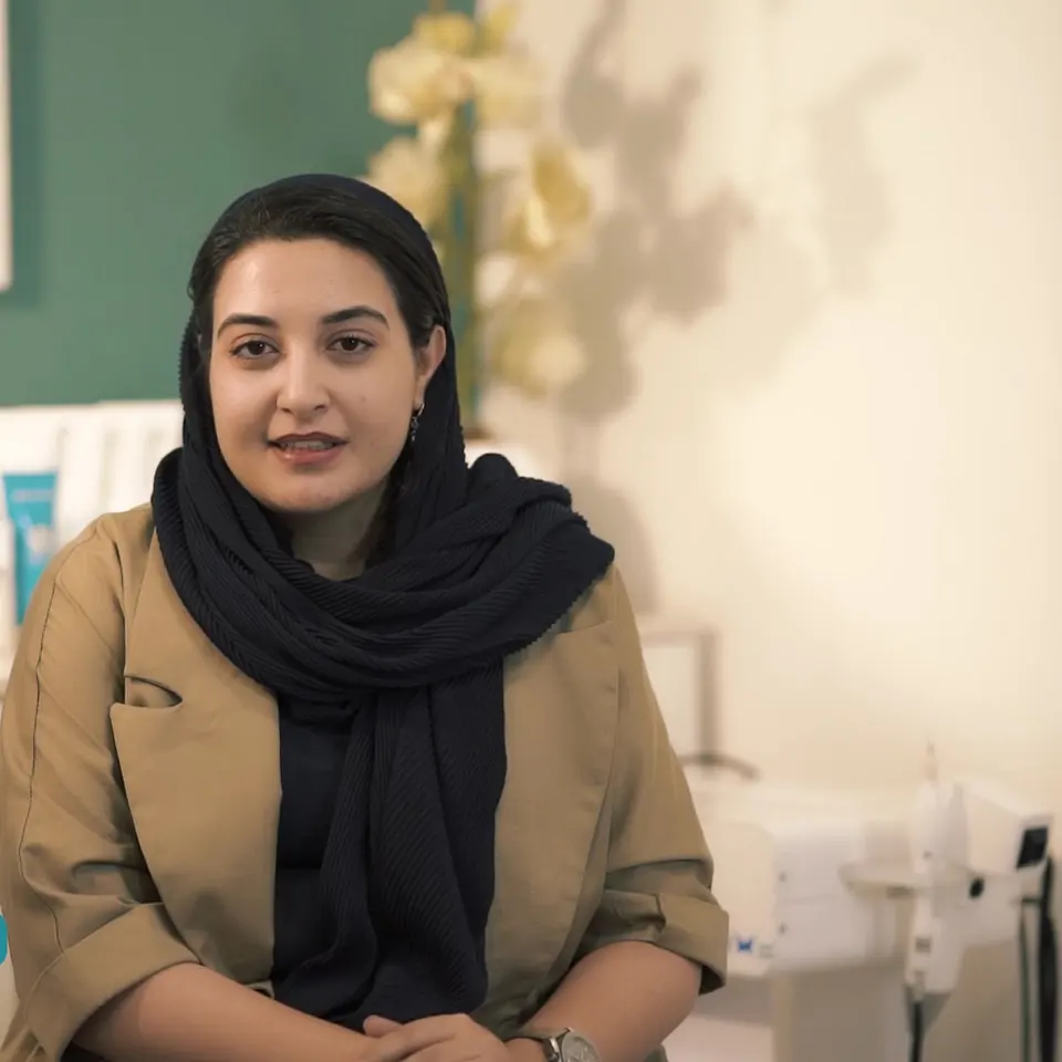 کلينيک تخصصی پوست ، مو زیبایی (Soleil)