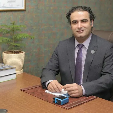 دکتر علی اصغر صلاحی
