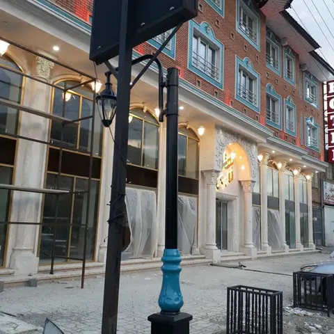 Khorshid Hotel