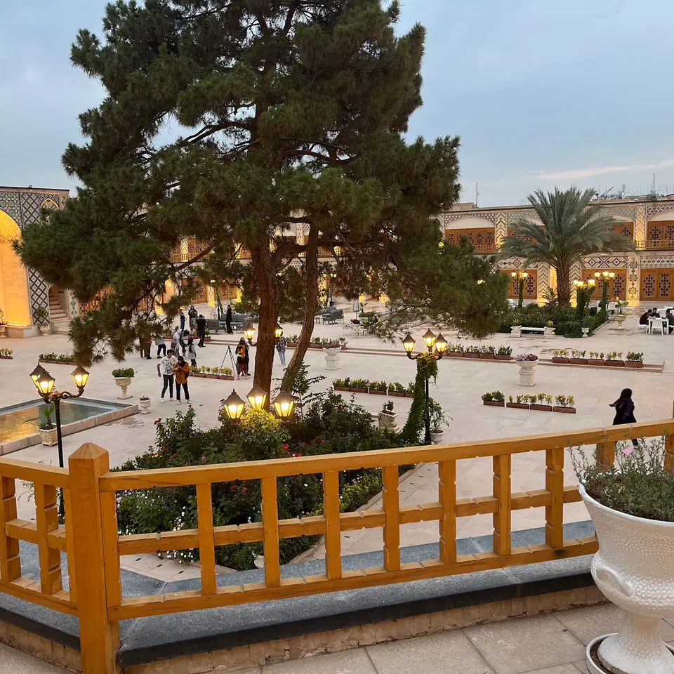 Kermania Hotel