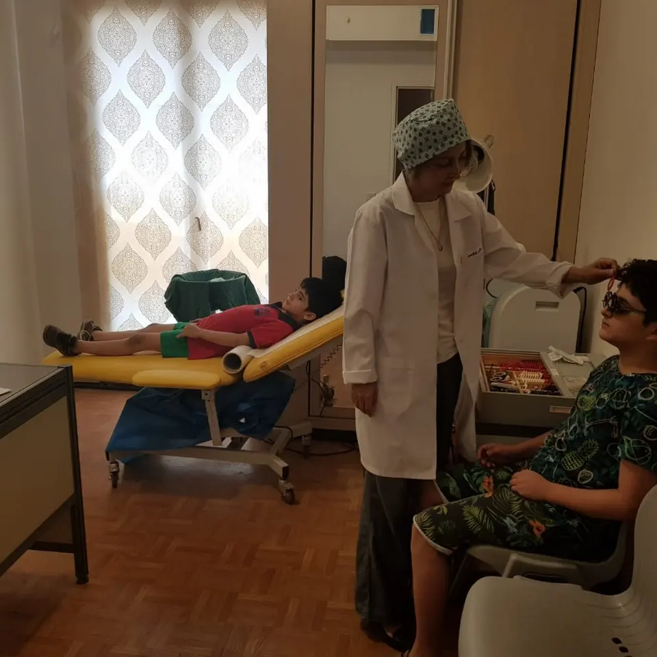 دکتر لیلا کاظمی زنجانی،فوق تخصص چشم