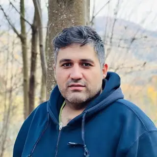 اجاره تجهیزات سینمایی کادر_ حسین اسلام دوست
