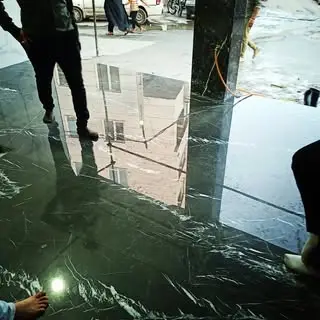 منوچهر مولایی