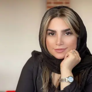Roya ghanbari