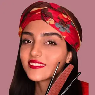 انسیه/کاشت ناخن/کفسابی/پدیکور/اراک