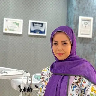 •دکتر زهره کریمی•