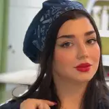 مریم احمدیان|درمانگر پوست و مو|اسکین تراپیست|مدرس رسمی
