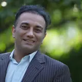 دکتر حسین حاجی تقی
