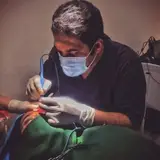 دکتر وحید حاتمی?