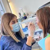 مركز میکروبلیدینگ و مژه