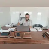 وحید اهنگر