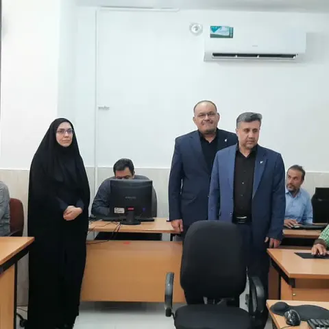 مرکز آموزش کامپیوتر و فنی مهندسی جهاد دانشگاهی واحد صنعتی اصفهان