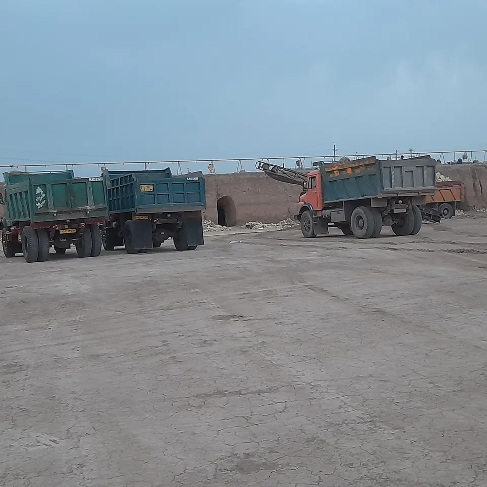 کارخانه آجر و سفال زرین شال