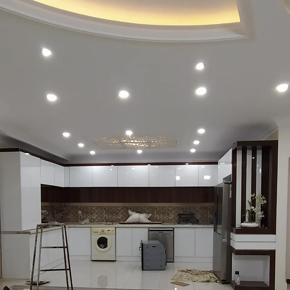 شرکت ساختمانی آذرخش