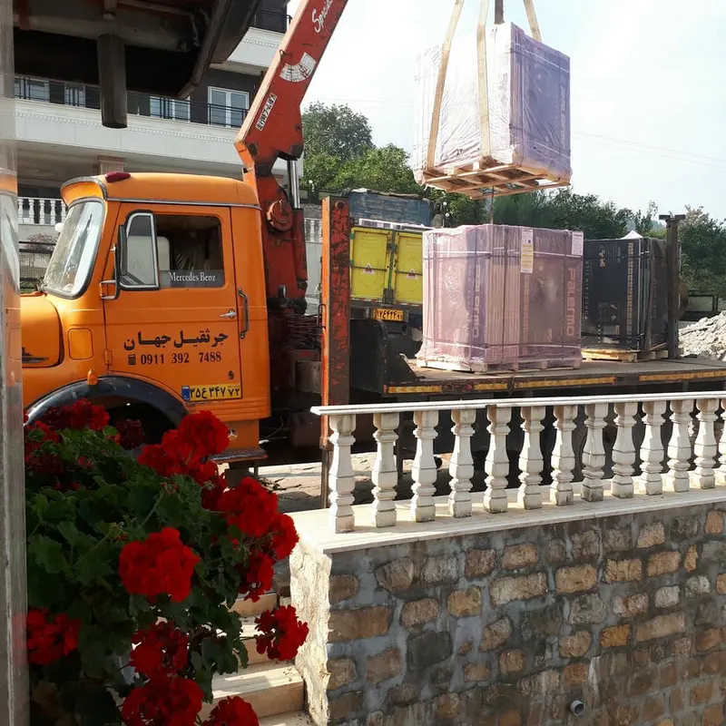 جرثقیل فرشاد