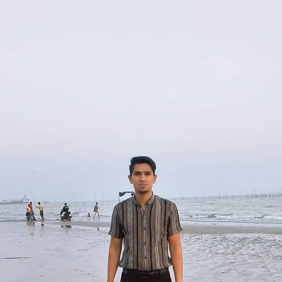مشاور املاک محسن